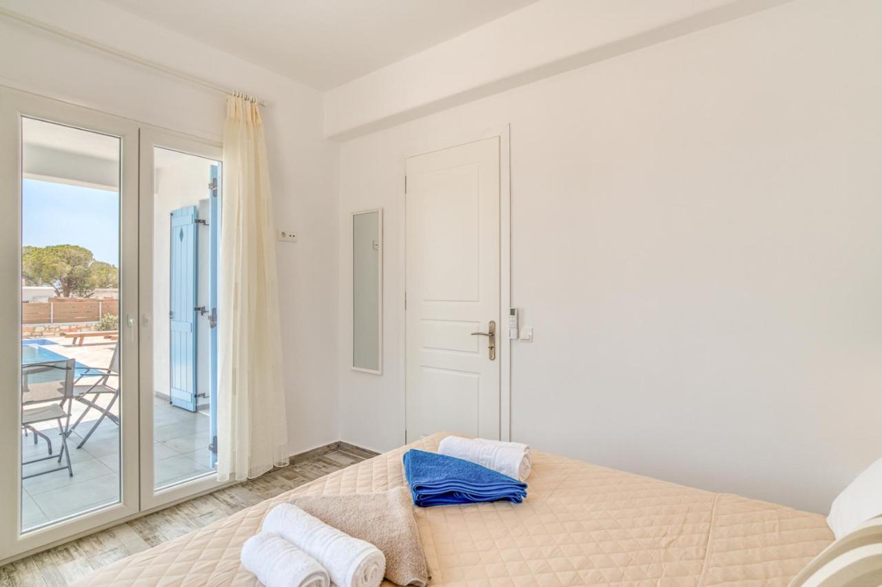 Paros Poolside Retreats - Ippocampos Seaside Haven Alikí Exterior foto